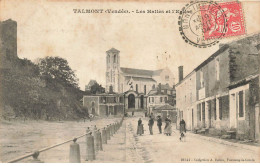 85 TALMONT #MK33630 LES HALLES ET L EGLISE - Talmont Saint Hilaire