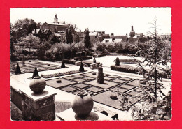 F-03-Montluçon-06P6 Le Parc Carnot Et Le Château, Vue Sur Les Jardins, Type Photo - Montlucon