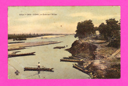 F-03-Vichy-21PH6 Un Coin Sur L'Allier, Barques, Cpa (état) - Vichy