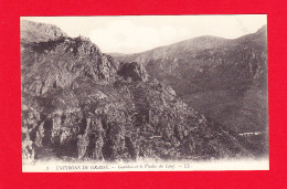 F-06-Gourdon-02P1 Vue Générale Sur Le Village De GOURDON Et Le Viaduc Du Loup, Cpa BE - Gourdon