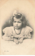 ENFANTS #MK41949 PETITE FILLE EN ROBE COLLIER - Other & Unclassified