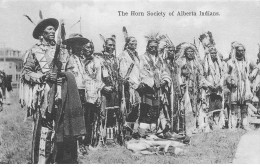 INDIENS #MK43823 THE HORN SOCIETY OF ALBERTAS INDIANS - Indiani Dell'America Del Nord