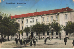 SERBIE #MK45752 NAGYKIKINDA GYMNASIUM - Serbien