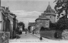 ARGENTAN - Rue De La République Et La Tour Marguerite - Animé - Argentan