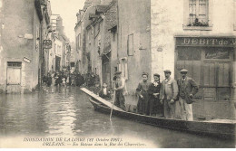 45 ORLEANS #MK46257 INONDATION DE LA LOIRE EN BATEAU DANS LA RUE DES CHARRETIERS 21 OCTOBRE 1907 - Orleans