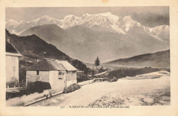 74 ST MARTIN SUR SALLANCHES #MK48133 VUE DU VILLAGE ET DES MONTAGNES - Autres & Non Classés