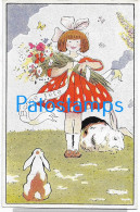 228063 ART ARTE SIGNED RAYNOLT GIRL WITH BOUQUET FLOWER AND RABBIT POSTAL POSTCARD - Autres & Non Classés