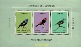 725191 MNH ECUADOR 1973 AVES AUTOCTONAS - Ecuador