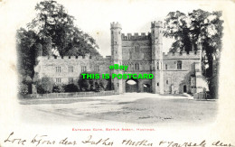 R587608 Entrance Gate. Battle Abbey. Hastings. 1904 - Wereld