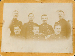 Thème - Militaria - Militaire -  Photo - Groupe De Militaire - Uniformes