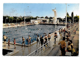 (17). Saintes. 18 La Piscine Olympique 1965 & (2) 2002 - Saintes