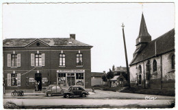 Sains-en-Amiénois / Eglise / Rue De La Chaussée / Alimentation / Pub. Byrrh, Ricard, Pastis 51 / 2 CV, 4 CV, Moto ... - Other & Unclassified