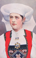 CPA Norge-Hardanger-Hardangerpike-Jeune Fille-Costume-TRES RARE       L2889 - Norvège