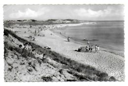 (17). Ile D'oleron. 1 Cp. (4) St Pierre  Plage De Matha Années 50 - Ile D'Oléron