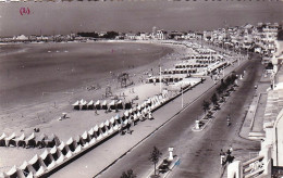 85 - LES SABLES D'OLONNE - Vue D'ensemble De La Plage - Sables D'Olonne