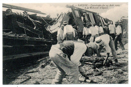 Catastrophe Du 14/08/1910. A La Recherche D'épaves - Saujon