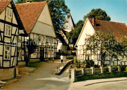 73636233 Alt Meinberg Alte Fachwerkhaeuser Mit Blick Auf Evangelische Kirche  - Bad Meinberg