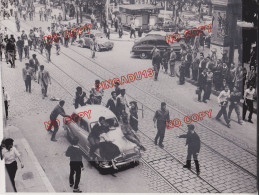 Guerre D'Algérie Alger Manifestation Simca Aronde Photo G Melet - Guerra, Militares