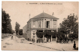 La Route De Brévannes Aux 2 Colonnes. Café-restaurant. Maison Estaquier - Valenton