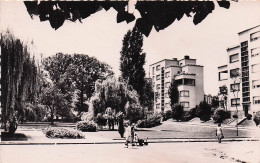 Chatenay - Butte Rouge - Place François Simiand  - CPSM °J - Chatenay Malabry