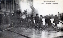 75  PARIS/INONDATIONS 1910    UNE POMPE D'EPUISEMENT - De Overstroming Van 1910