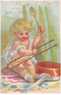 Chromos - COR13829 -Enfant - Casserole - Pince - Cuillère - 10x6 Cm Environ - En L'état - Sonstige & Ohne Zuordnung