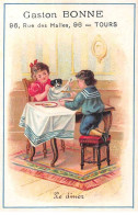 Chromos - COR13712 - Gaston Bonne - Fille - Garçon - Chien - Table - Diner - 10x6 Cm Environ - En L'état - Autres & Non Classés