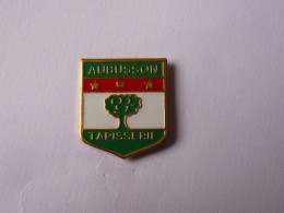 Pins BLASON VILLE D AUBUSSON CITE INTERNATIONALE 23 - Steden