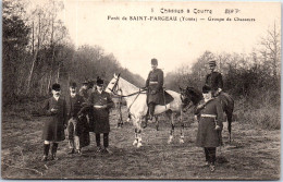 89 SAINT FARGEAU -- En Foret, Groupe De Chasseurs  - Saint Fargeau