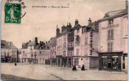 45 PITHIVIERS - Place Du Martroi. - Pithiviers