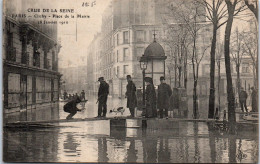 92 CLICHY - La Place De La Mairie Pendant La Crue De 1910 - Clichy
