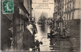 75015 PARIS - La Rue Saint Charles En Janvier 1910 - Distrito: 15