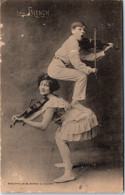 CIRQUE - Les Acrobates Violonistes, LES FRENCH  - Zirkus