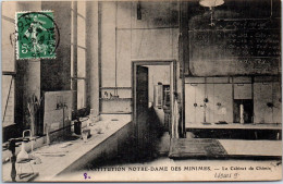 69005 LYON - Institution Notre Dame Des Minimes, Cabinet De Chimie  - Autres & Non Classés