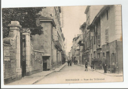 Bourgoin , Rue Du Tribunal , Animée - Bourgoin