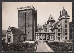 090429/ PAU, Le Château, Donjon Et Façade Est - Pau