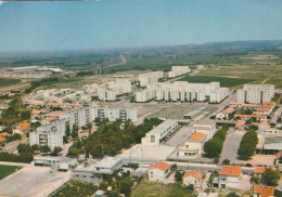 CPSM 30 VAUVERT  VUE AERIENNE DES NOUVELLES RESIDENCES - Autres & Non Classés