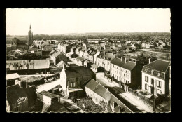 50 Manche La Haye Du Puits Vue Aerienne Sur La Rue Du Chateau ( Format 9cm X 14cm ) - Otros & Sin Clasificación