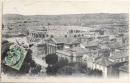 C. P. A. : 30 : NIMES : Panorama Sur Les Arènes, Maison Carrée, Timbre En 1907 - Nîmes