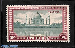 India 1949 5R, Stamp Out Of Set, Mint NH, Art - Castles & Fortifications - Ongebruikt