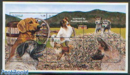 Saint Vincent 1998 Dogs 6v M/s, Mint NH, Nature - Dogs - St.Vincent (1979-...)