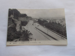 BREST ( 29 Finistere ) LES RAMPES ET LE PORT DE COMMERCES ANIMEES 1915 - Brest