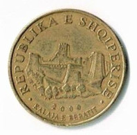 ALBANIE / 10 LEKE / 2000 - Albania