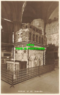 R589758 Shrine Of St. Edward. Westminster Abbey. Series 4. Tuck. Real Photograph - Mondo