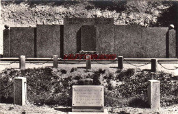 CPSM VERDUN - MONUMENT ET CHARNIER DES FUSILLES - Verdun