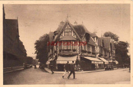 CPA DEAUVILLE - RUES DE L'ECLUSE ET DESIRE LE HOC - Deauville