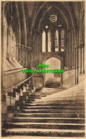 R589839 Wells Cathedral. Steps To Chapter House. Friths Series. No. 2568B. 1931. - Mondo