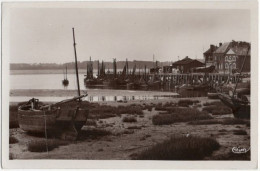 Delcampe - 80. Pf. LE CROTOY. Le Port Et La Jetée - Le Crotoy