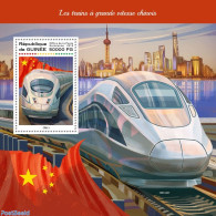 Guinea, Republic 2018 Chinese Speed Trains, Mint NH, Transport - Railways - Eisenbahnen