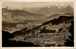 Oberstaufen, Allgäu, Blick Von Der Juget Auf Den Ort Und über Den Vorder - Oberstaufen